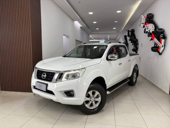 NISSAN FRONTIER 2.3 16V TURBO DIESEL LE CD 4X4 AUTOMÁTICO NISSAN FRONTIER 2.3 16V TURBO DIESEL LE CD 4X4 AUTOMÁTICO